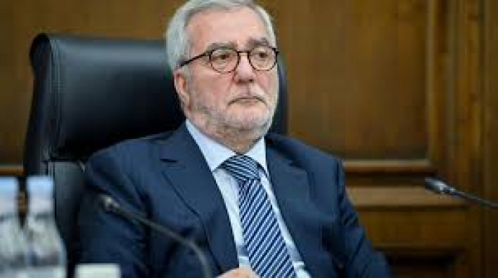 Որն է ինտրիգը, կասկածներն ավելի են սրվում