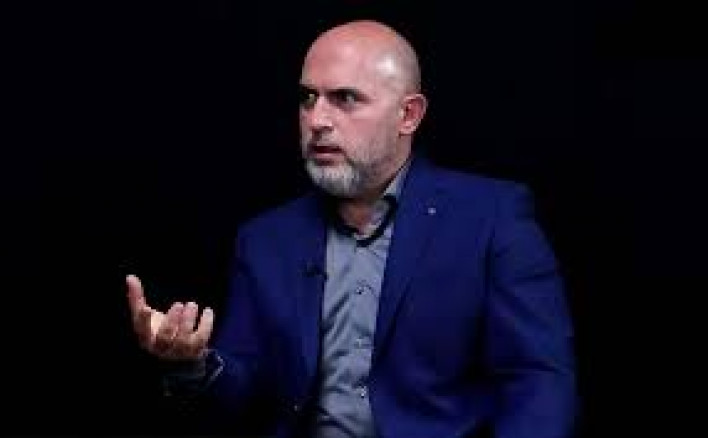 «Հազար ամոթ, հորս արև…». Արմեն Աշոտյան