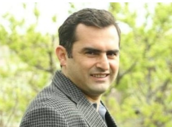«Մի օր էլ Վահագնին ու Ալենին է փուռը տալու». ԱԺ փոխնախագահը սկսել է «ատամ» ցույց տալ․ «Իրավունք»